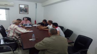 اجتماع مهم حول كيفية تدبير المركب التجاري الجديد للباعة المتجولون