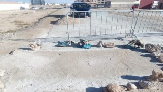 بالصور:إصلاح حفرة وسط الطريق المؤدية نحو بركين