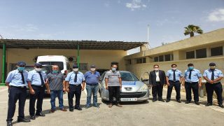 الشرطة الإدارية لجماعة جرسيف بزي موحد وسيارة عمل