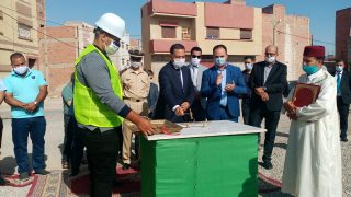 إعطاء إنطلاقة بناء مشروعين إجتماعيين