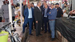 زيارة ميدانية لوضع ترتيبات انتقال التجار إلى السوق البلدي الجديد(صور)