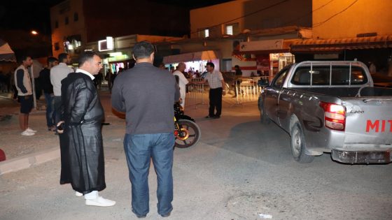 جماعة جرسيف تغلق شارع الطيب جناد ليلا