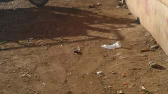 حملة نظافة بالسوق الاسبوعي