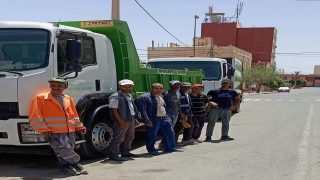 عمال النظافة ينجحون في الحفاظ على نظافة المدينة خلال أيام عيد الأضحى المبارك